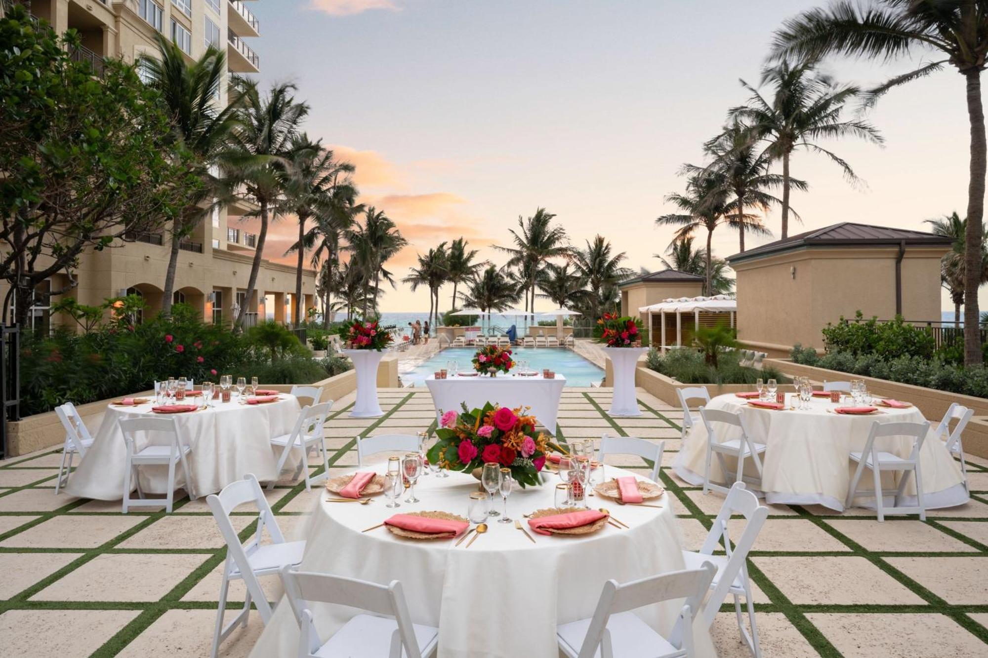 Palm Beach Marriott Singer Island Beach Resort & Spa Riviera Beach Exterior photo